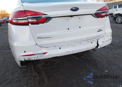 2020 Ford Fusion Hybrid Se z USA, uszkodzony, nr VIN 3FA6P0LU8LR183176
